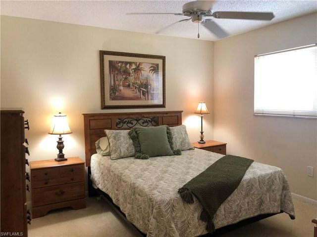 150 TURTLE LAKE CT 310, Naples, FL 34105