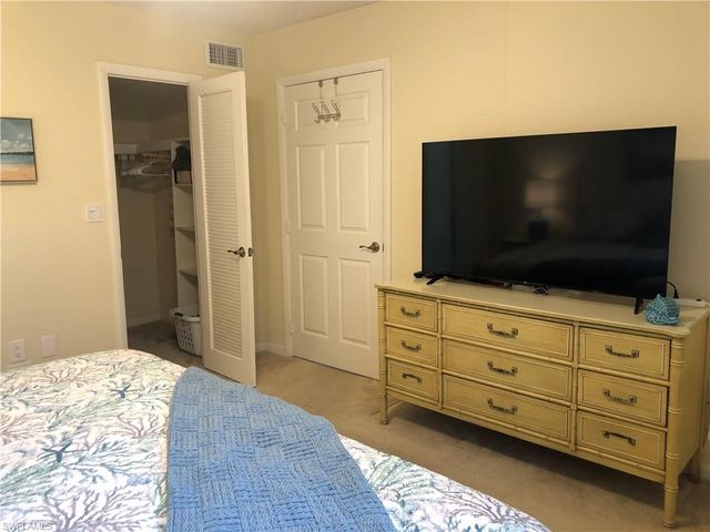 150 TURTLE LAKE CT 310, Naples, FL 34105