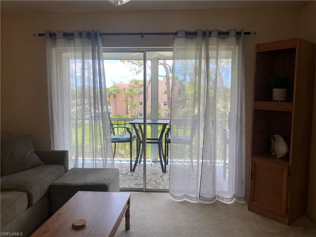 150 TURTLE LAKE CT 310, Naples, FL 34105