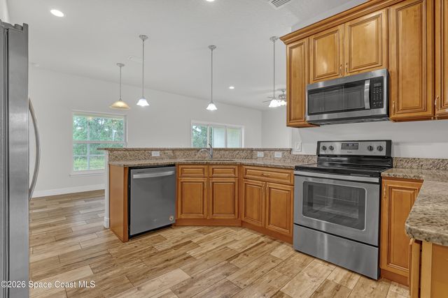 1366 Tarleton Street SE, Palm Bay, FL 32909
