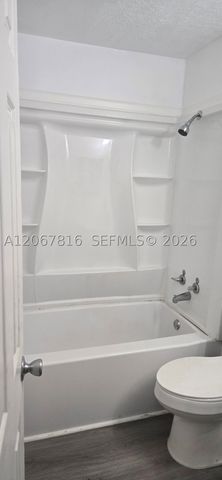 2091 NW 96th Ter 13M, Pembroke Pines, FL 33024