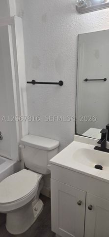2091 NW 96th Ter 13M, Pembroke Pines, FL 33024