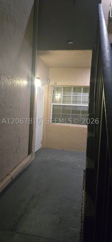2091 NW 96th Ter 13M, Pembroke Pines, FL 33024