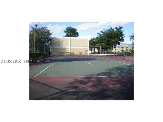 2091 NW 96th Ter 13M, Pembroke Pines, FL 33024