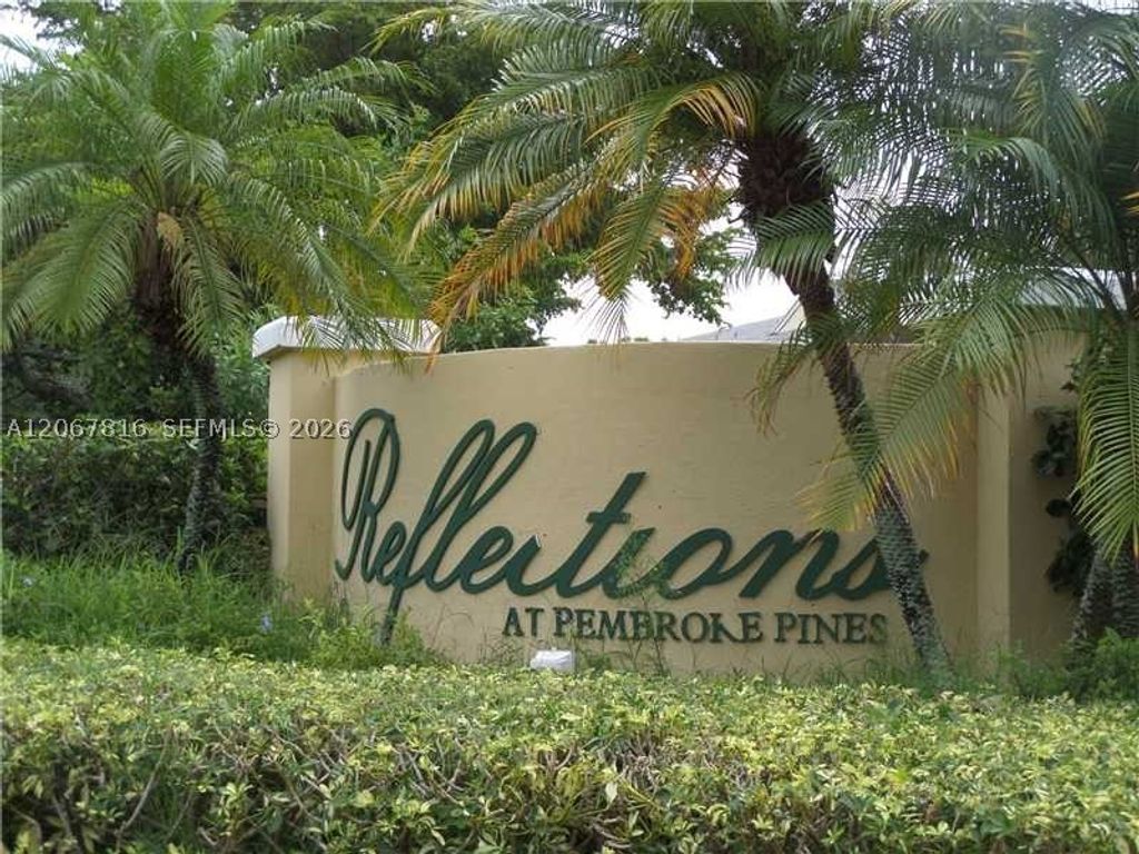 2091 NW 96th Ter 13M, Pembroke Pines, FL 33024