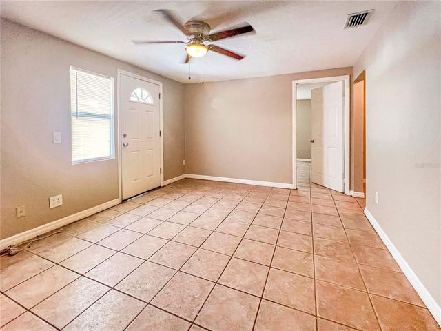 2137 ROSELAWN STREET A, Sarasota, FL 34231