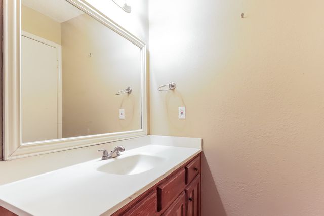 5903 Cameron Drive, Arlington, TX 76017