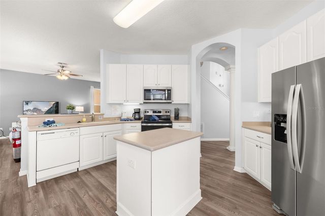 986 ORANGE COSMOS BOULEVARD, Davenport, FL 33837