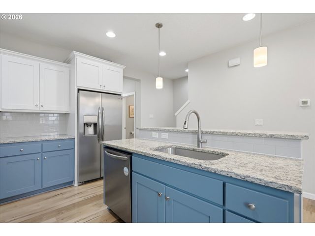 3940 N GRACE Dr, Newberg, OR 97132