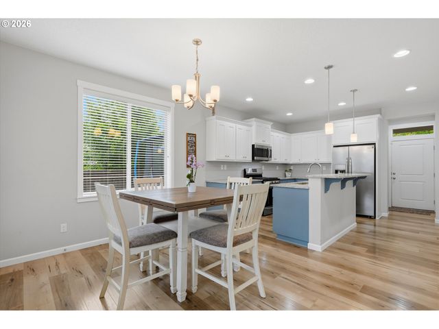3940 N GRACE Dr, Newberg, OR 97132