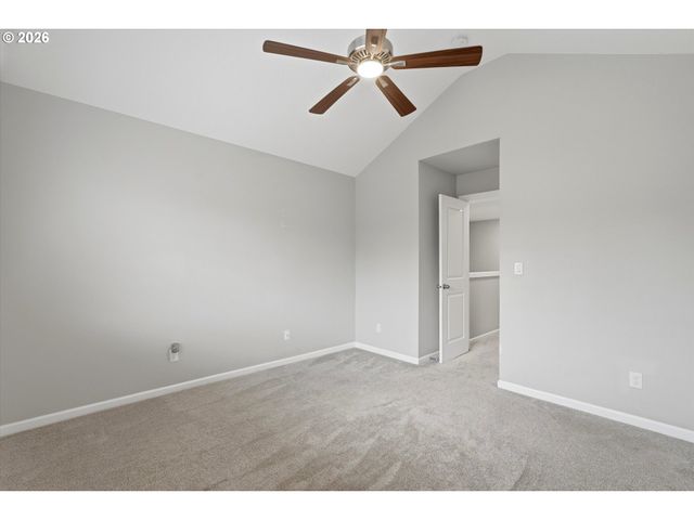 3940 N GRACE Dr, Newberg, OR 97132