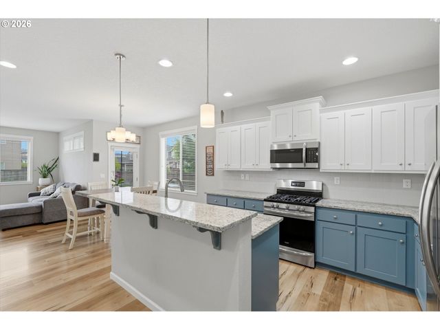 3940 N GRACE Dr, Newberg, OR 97132