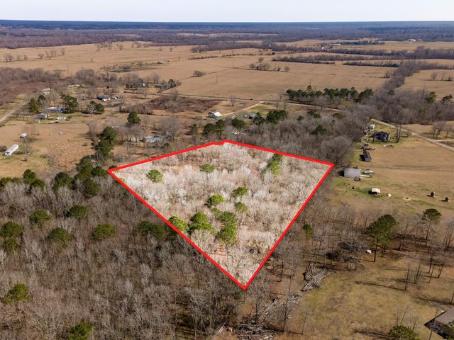 120 S Green Pasture, Shepherd, TX 77371