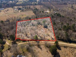 120 S Green Pasture, Shepherd, TX 77371