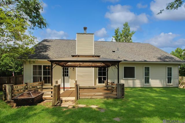 31228 Seagull Ln, Denham Springs, LA 70726