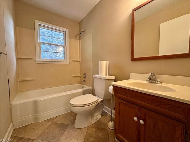 1240 Churton Street, Winston-salem, NC 27103