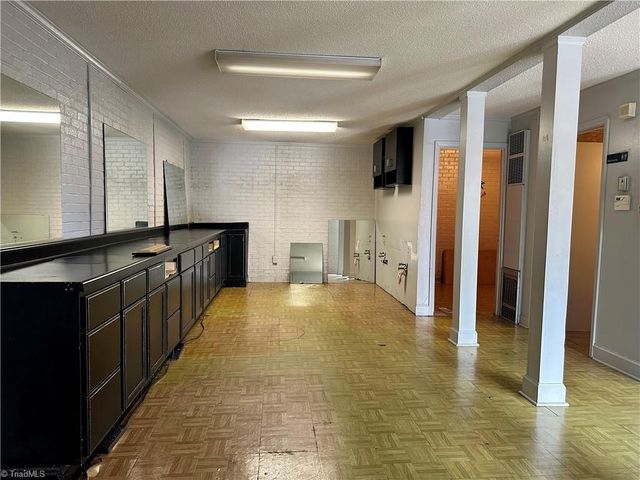 1240 Churton Street, Winston-salem, NC 27103