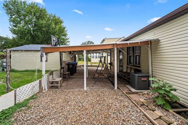 2524 Boston Avenue, Des Moines, IA 50310