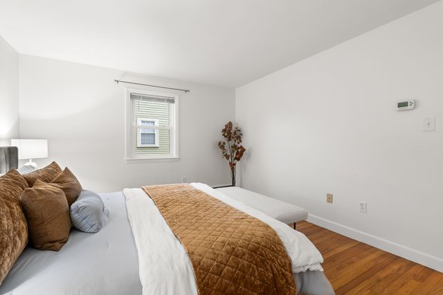 28 Prospect Ave, Arlington, MA 02476