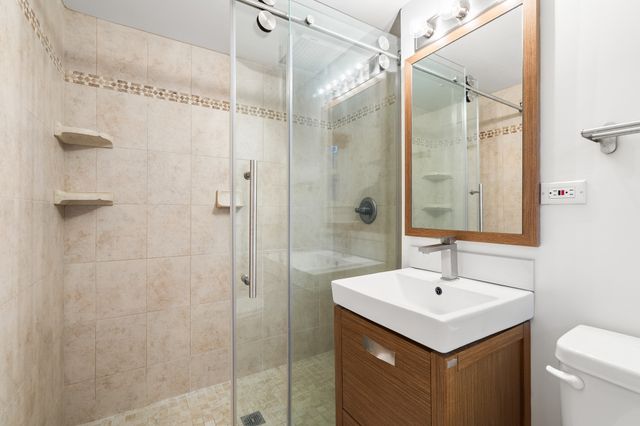 28 Prospect Ave, Arlington, MA 02476