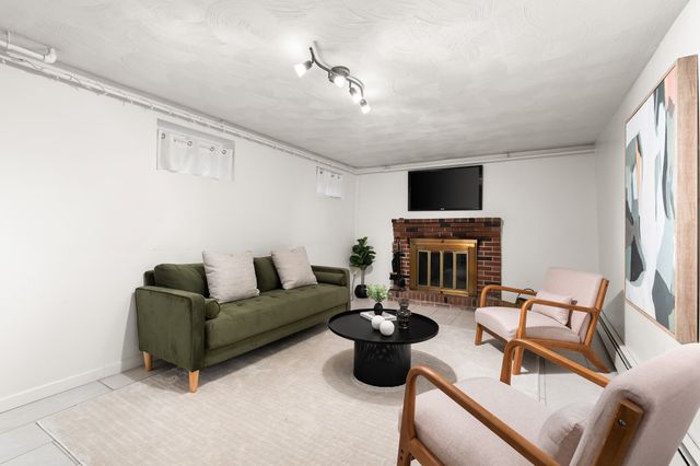 28 Prospect Ave, Arlington, MA 02476