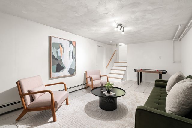 28 Prospect Ave, Arlington, MA 02476