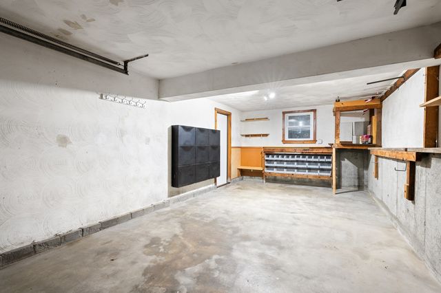 28 Prospect Ave, Arlington, MA 02476