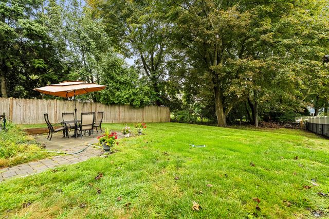 28 Prospect Ave, Arlington, MA 02476