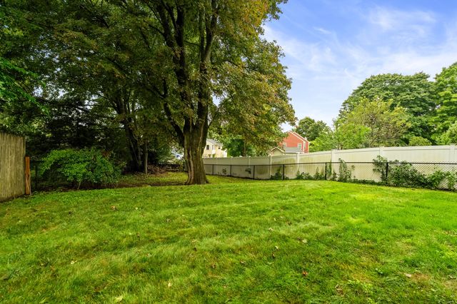 28 Prospect Ave, Arlington, MA 02476
