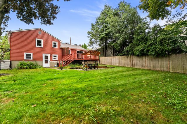 28 Prospect Ave, Arlington, MA 02476