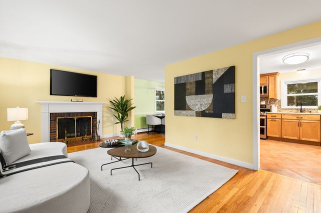 28 Prospect Ave, Arlington, MA 02476