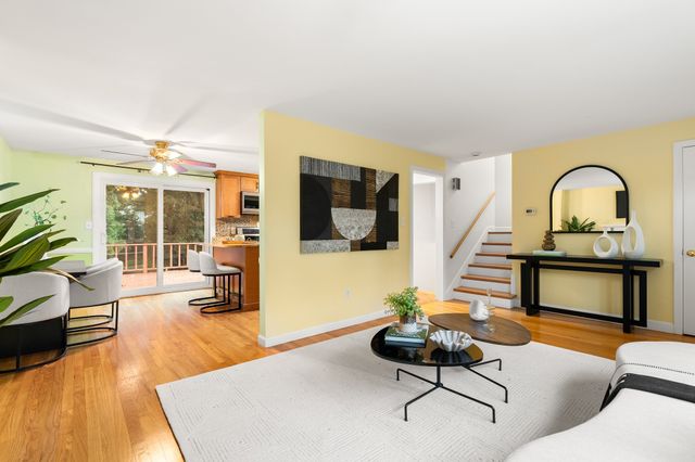 28 Prospect Ave, Arlington, MA 02476