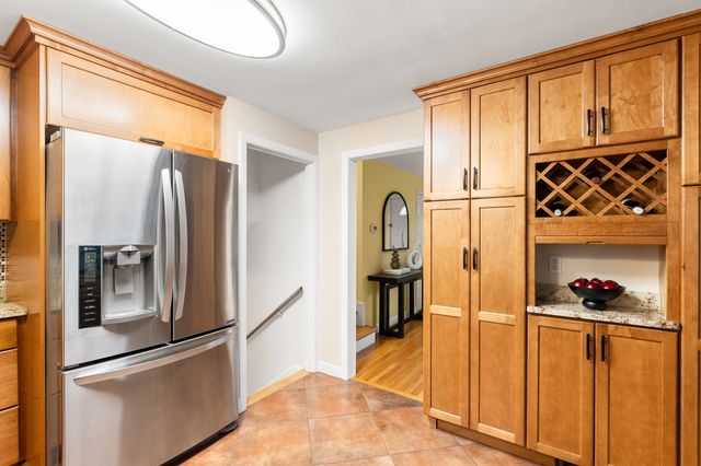 28 Prospect Ave, Arlington, MA 02476