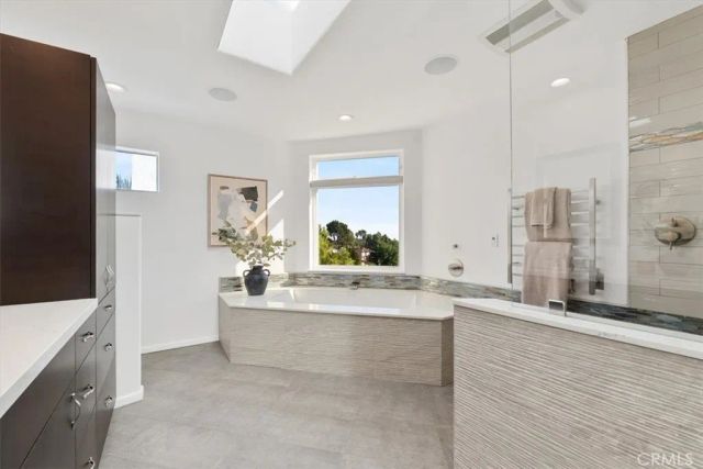 3851 Cazador Street, Los Angeles, CA 90065