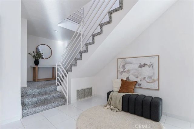 3851 Cazador Street, Los Angeles, CA 90065