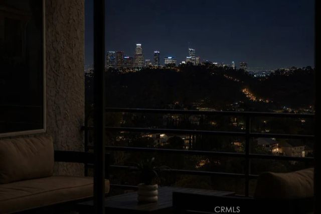 3851 Cazador Street, Los Angeles, CA 90065