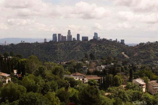 3851 Cazador Street, Los Angeles, CA 90065