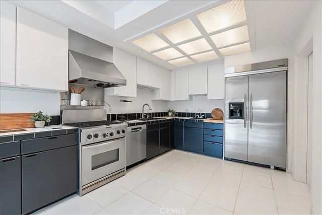 3851 Cazador Street, Los Angeles, CA 90065