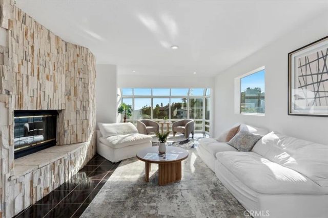 3851 Cazador Street, Los Angeles, CA 90065
