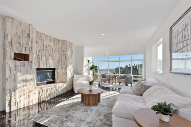 3851 Cazador Street, Los Angeles, CA 90065