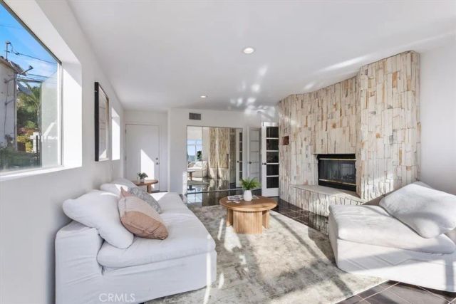 3851 Cazador Street, Los Angeles, CA 90065