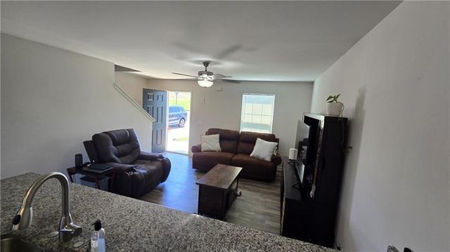 25 Oxford Lane, Kingston, GA 30145