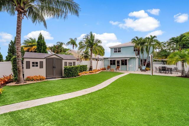 3120 Cape Circle, Margate, FL 33063