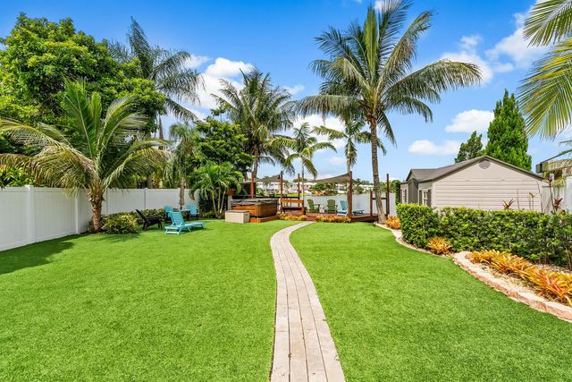 3120 Cape Circle, Margate, FL 33063