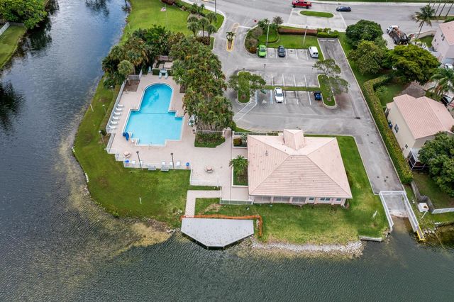 3120 Cape Circle, Margate, FL 33063