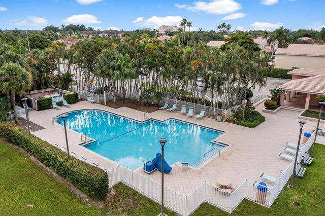 3120 Cape Circle, Margate, FL 33063