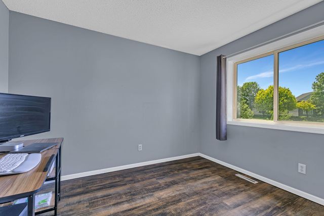 1513 Killdeer Avenue, Sartell, MN 56377