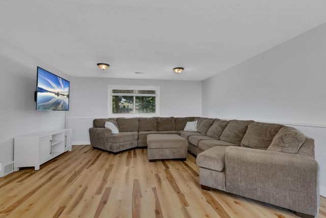 1513 Killdeer Avenue, Sartell, MN 56377