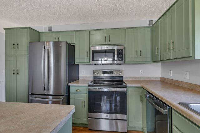 1513 Killdeer Avenue, Sartell, MN 56377