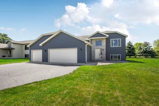 1513 Killdeer Avenue, Sartell, MN 56377